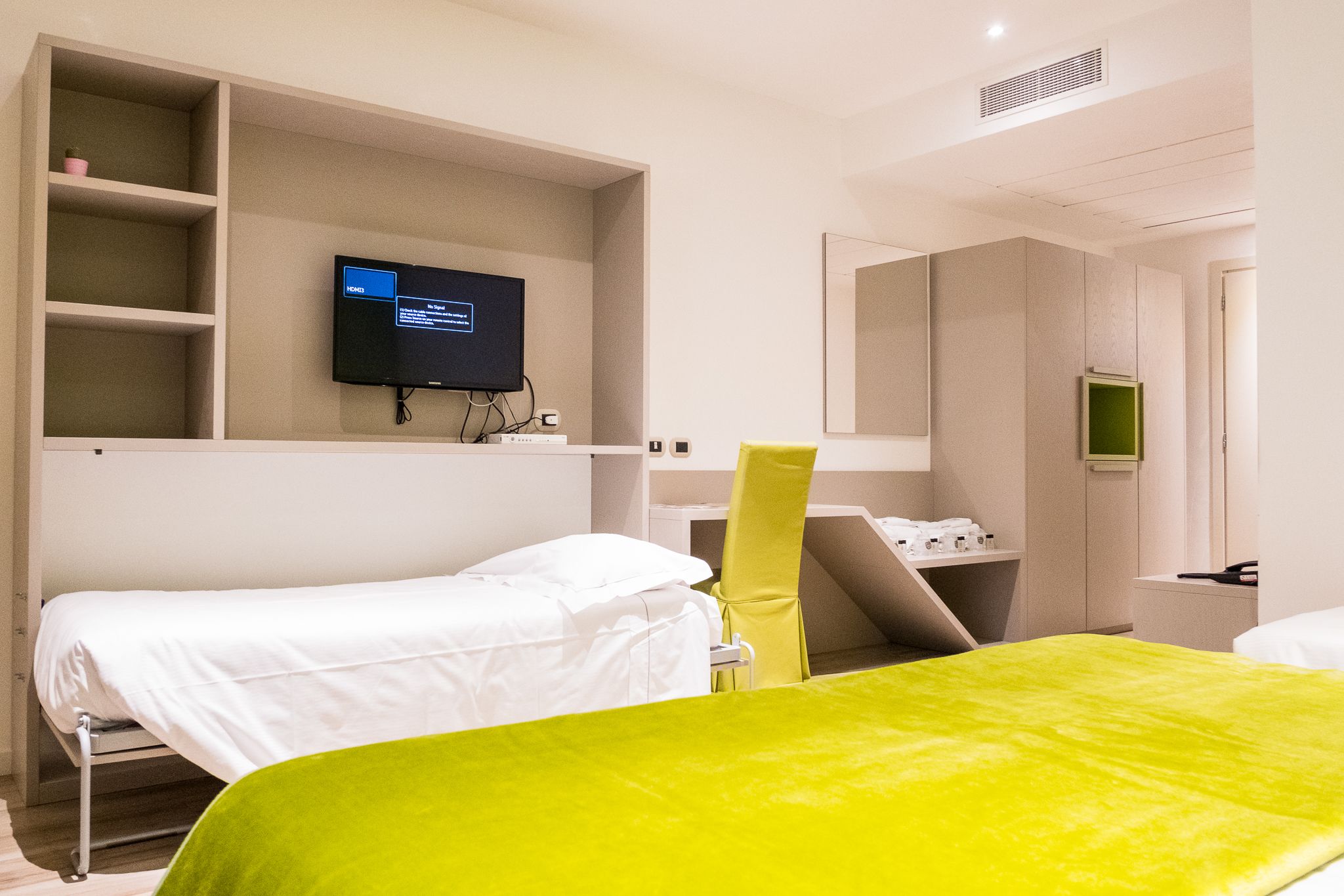 quadruple room | 1 bedroom, frette italian sheets, premium bedding, down duvets