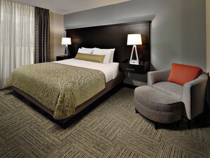 Desk, laptop workspace, blackout drapes, iron/ironing board - Staybridge Suites Dearborn MI by IHG (Dearborn)