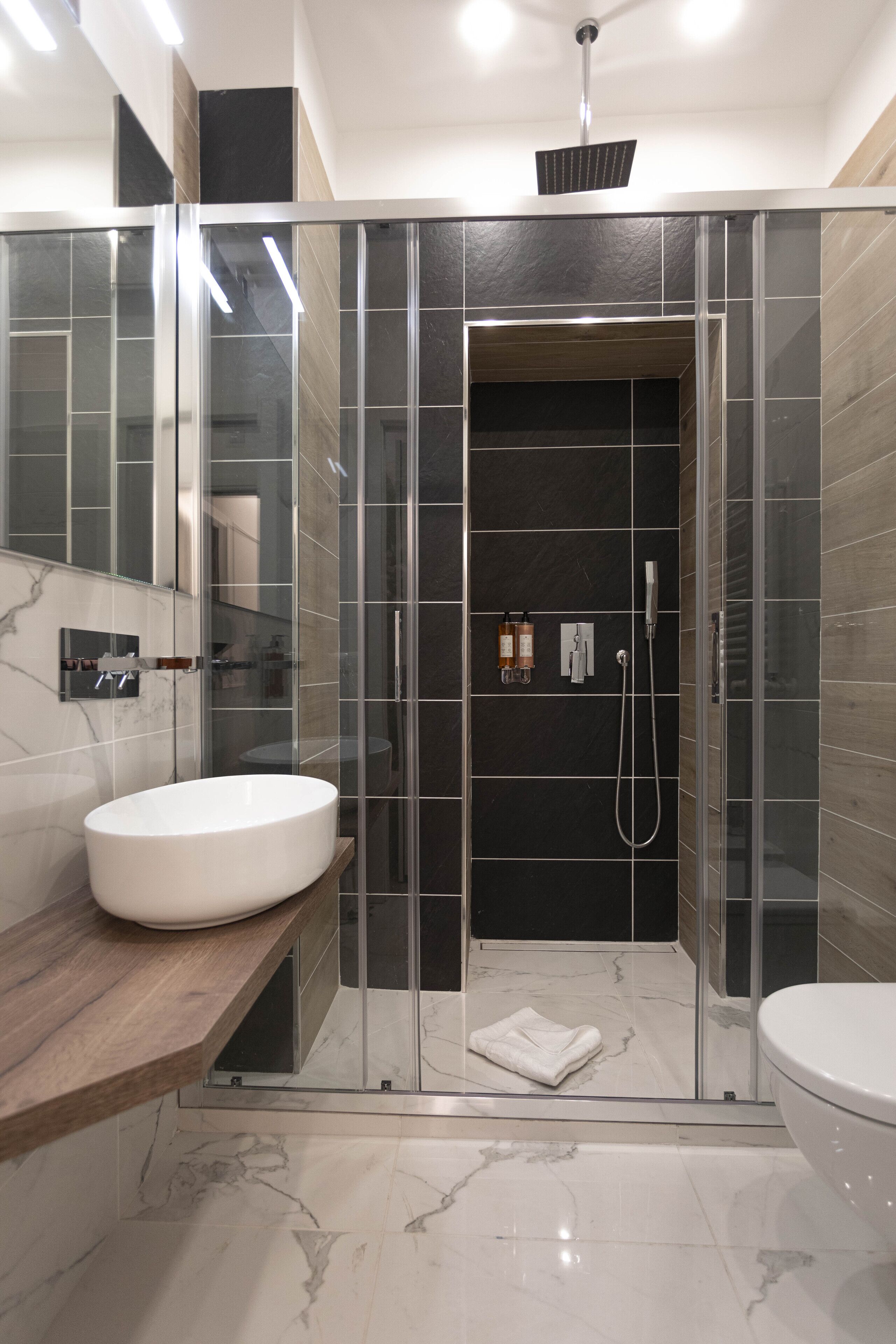 Photo - Flat 285 La Suite