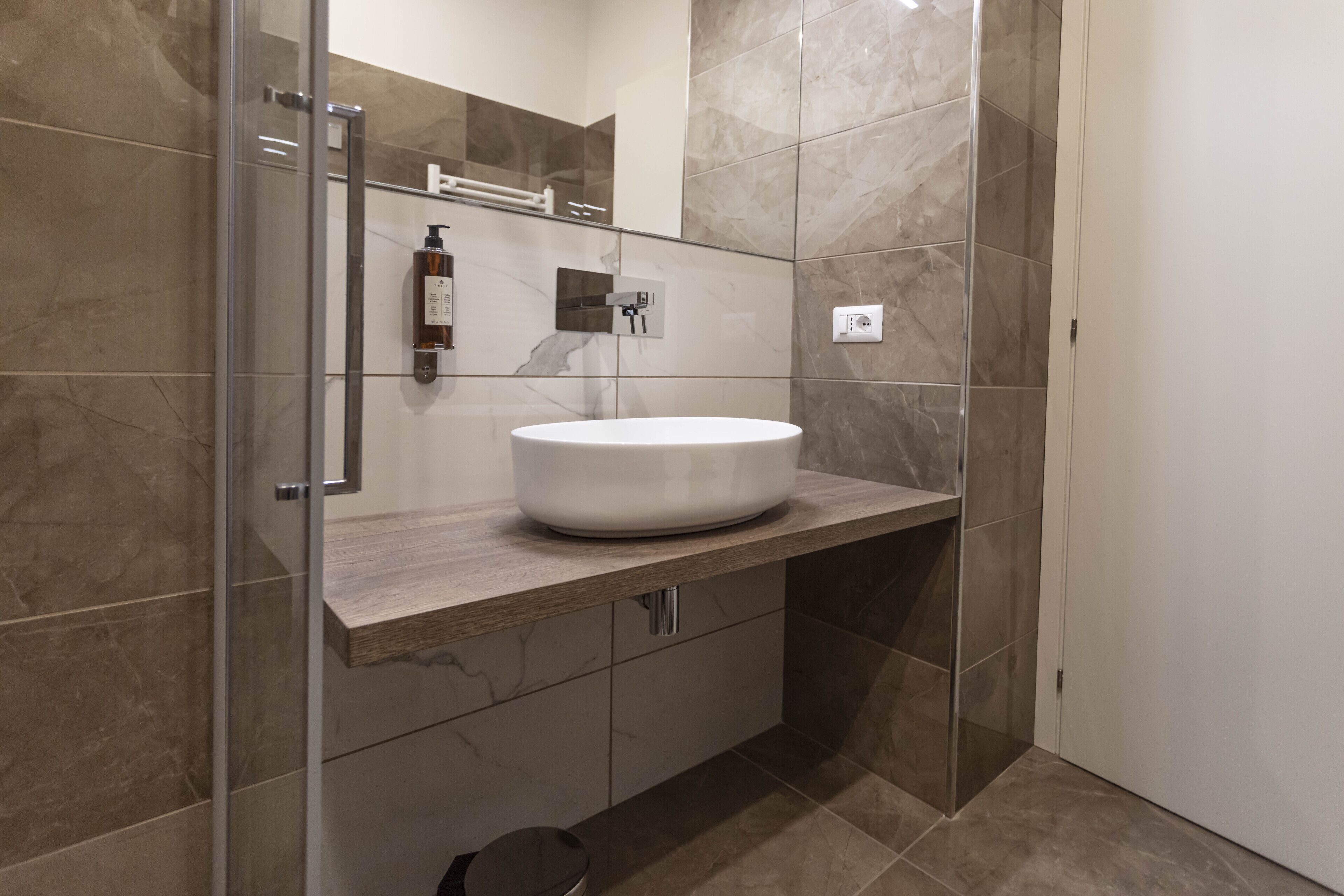 Photo - Flat 285