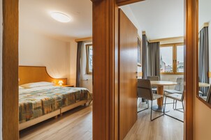 1 habitación, cunas, wifi gratis y ropa de cama