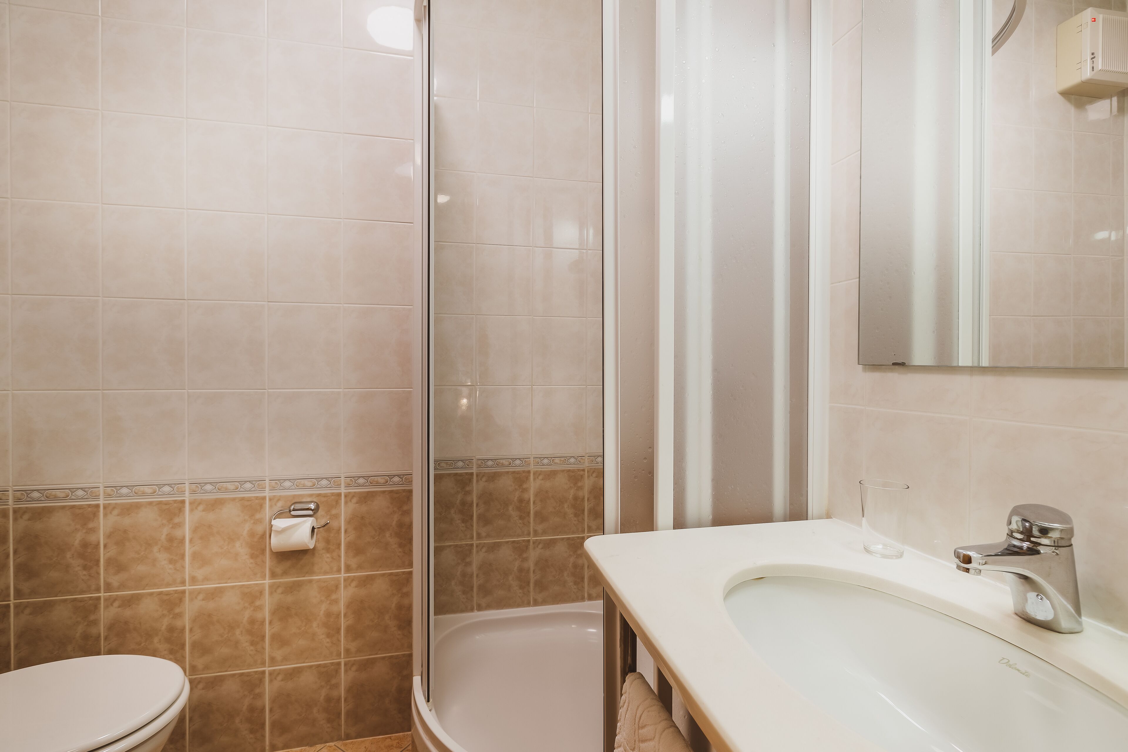 apartment, 1 bedroom, balcony, mountain view (kitchen - 3 to 5 adult) | bathroom | free toiletries, hair dryer, towels