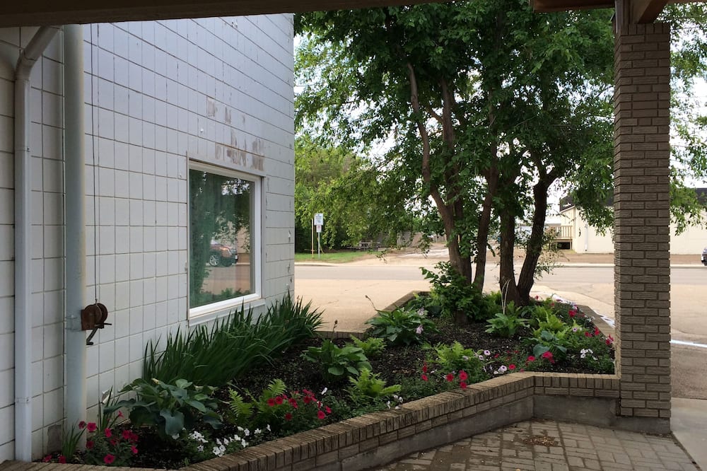 Plains Motel
