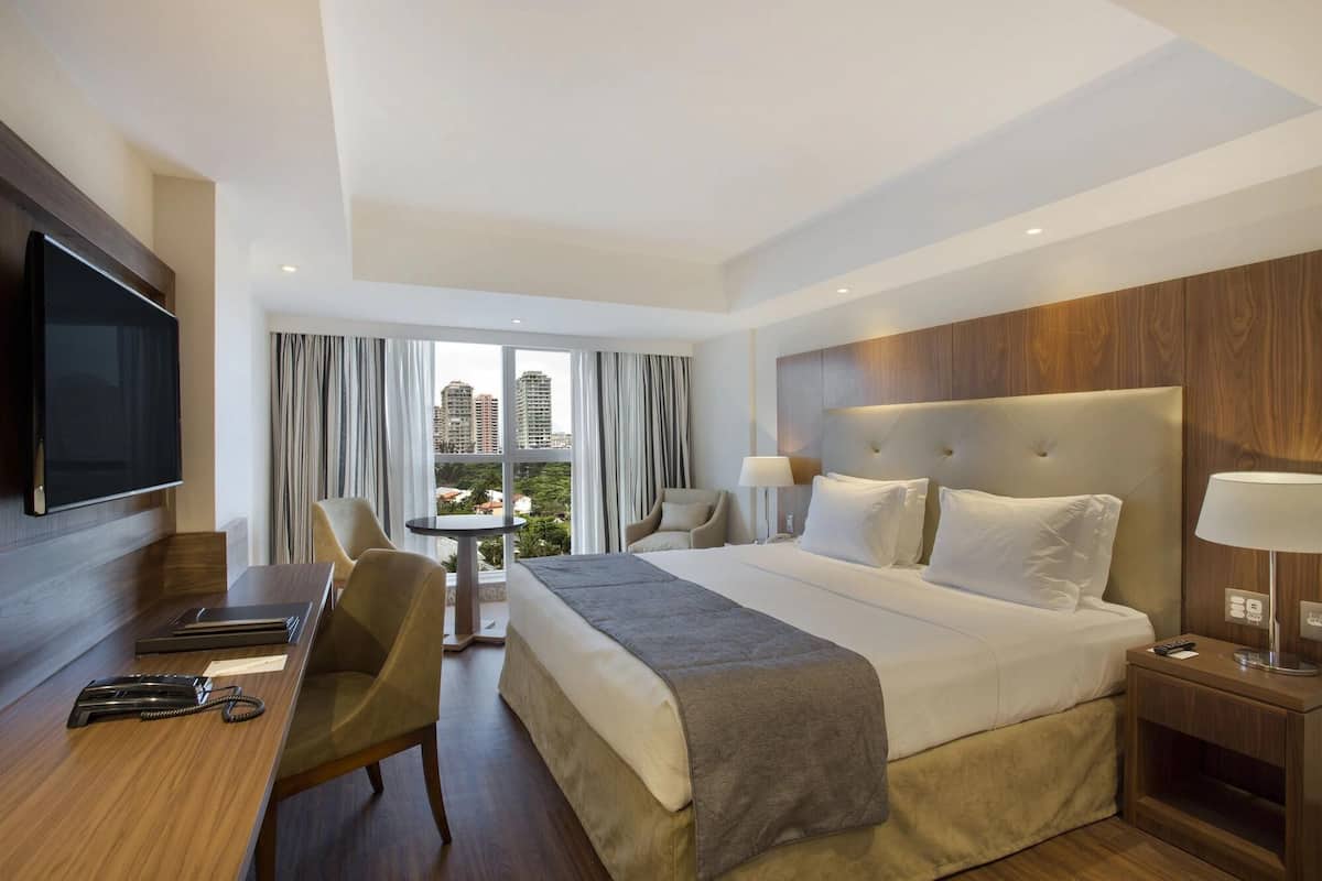 1 habitación, minibar, caja de seguridad en la habitación y escritorio