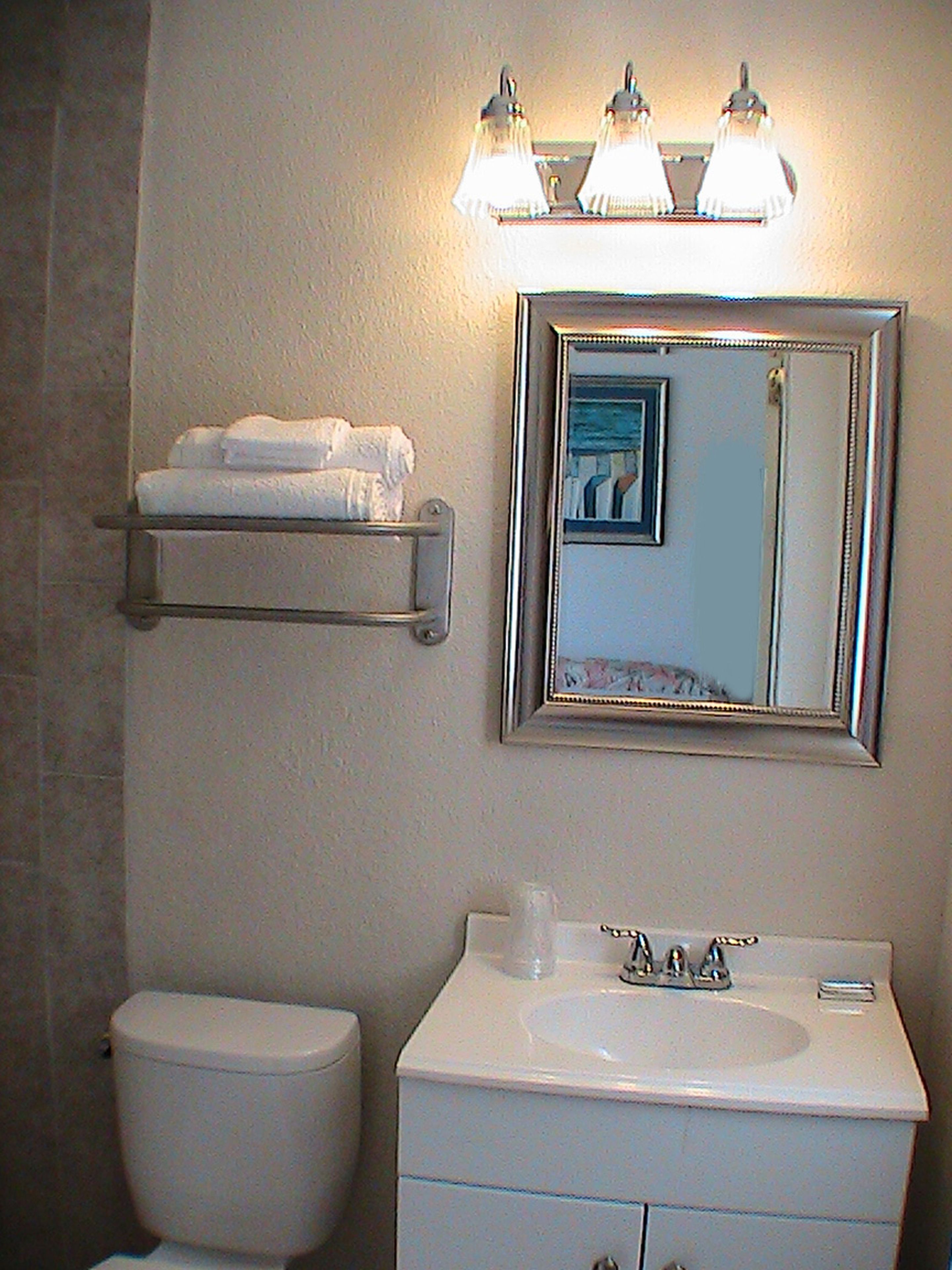 Shower, free toiletries, hair dryer, towels