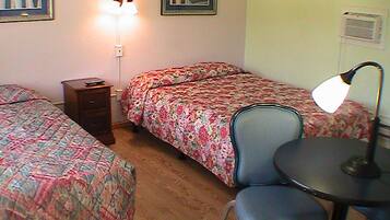 Signature Triple | Premium bedding, memory foam beds, free WiFi, bed sheets