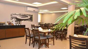 Inbegriffenes Frühstücksbuffet