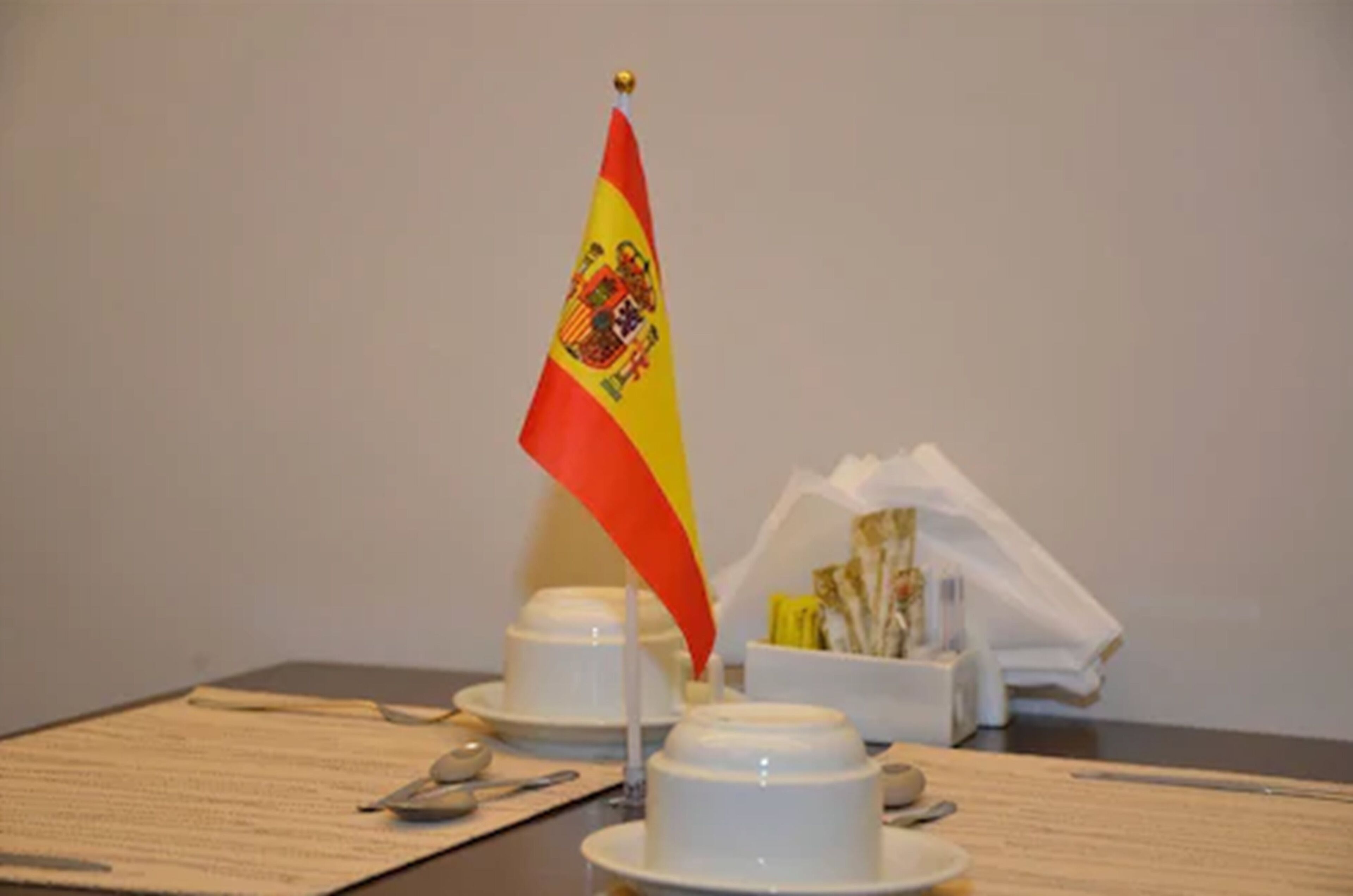 free buffet breakfast