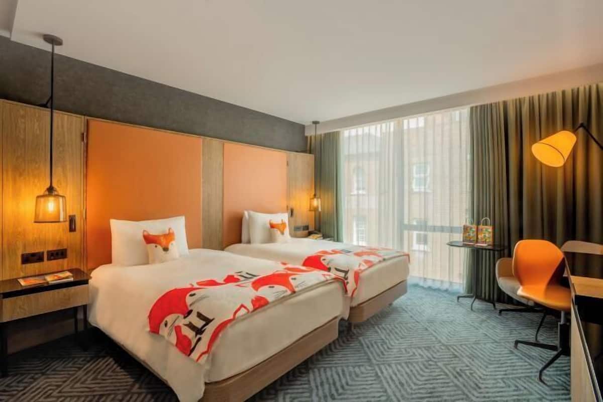 1 quarto, roupas de cama premium, cofres nos quartos, escrivaninha