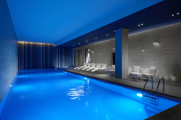 Piscine couverte