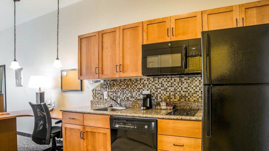 MainStay Suites Sidney - Medical Center