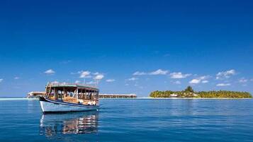 Platja a a prop, immersió lleugera i pesca