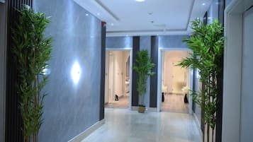 Couples treatment room(s), body treatments, massages