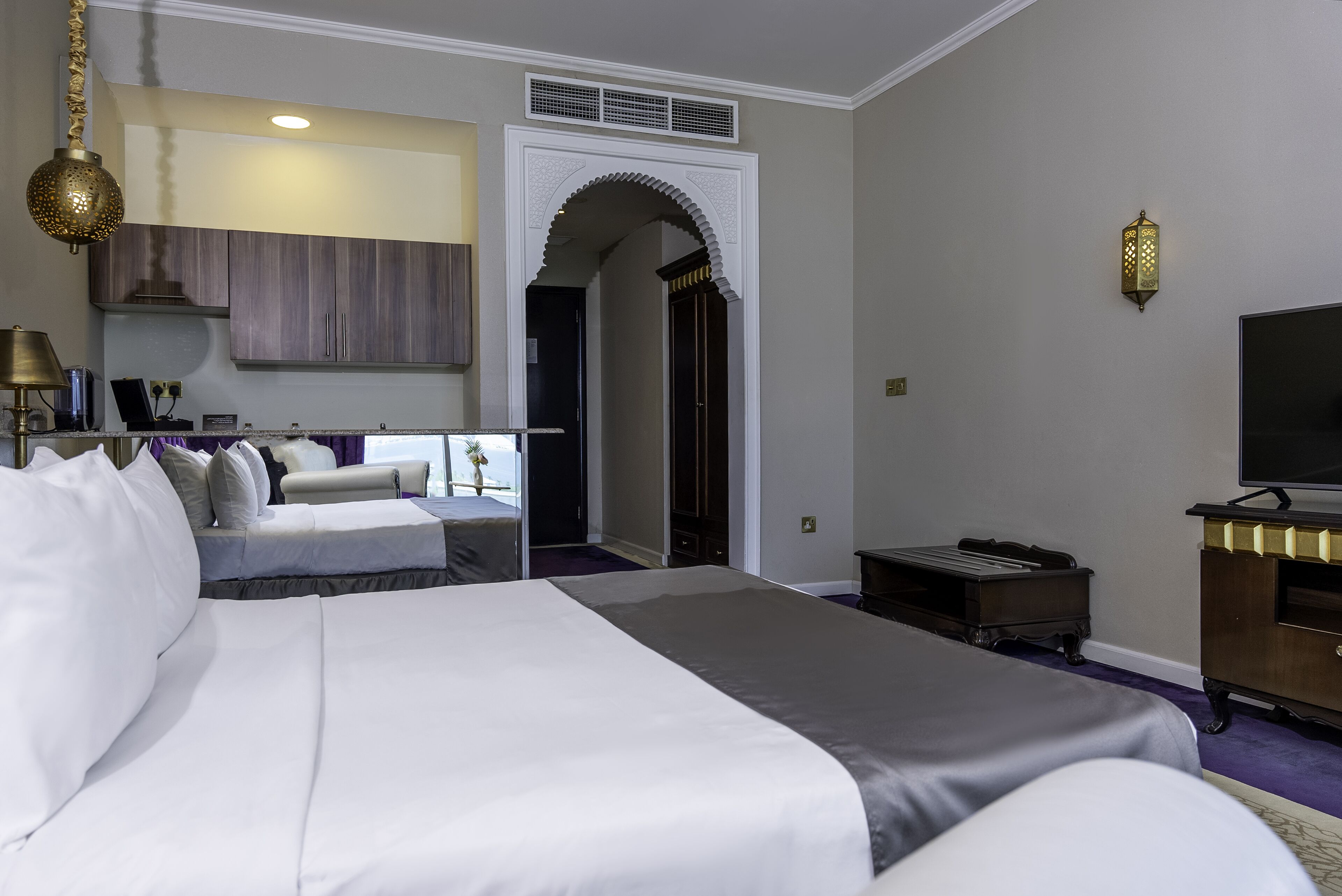 Photo - Saraya Corniche Hotel