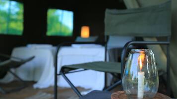 1 chambre, matelas mémoire de forme, ameublement personnalisé