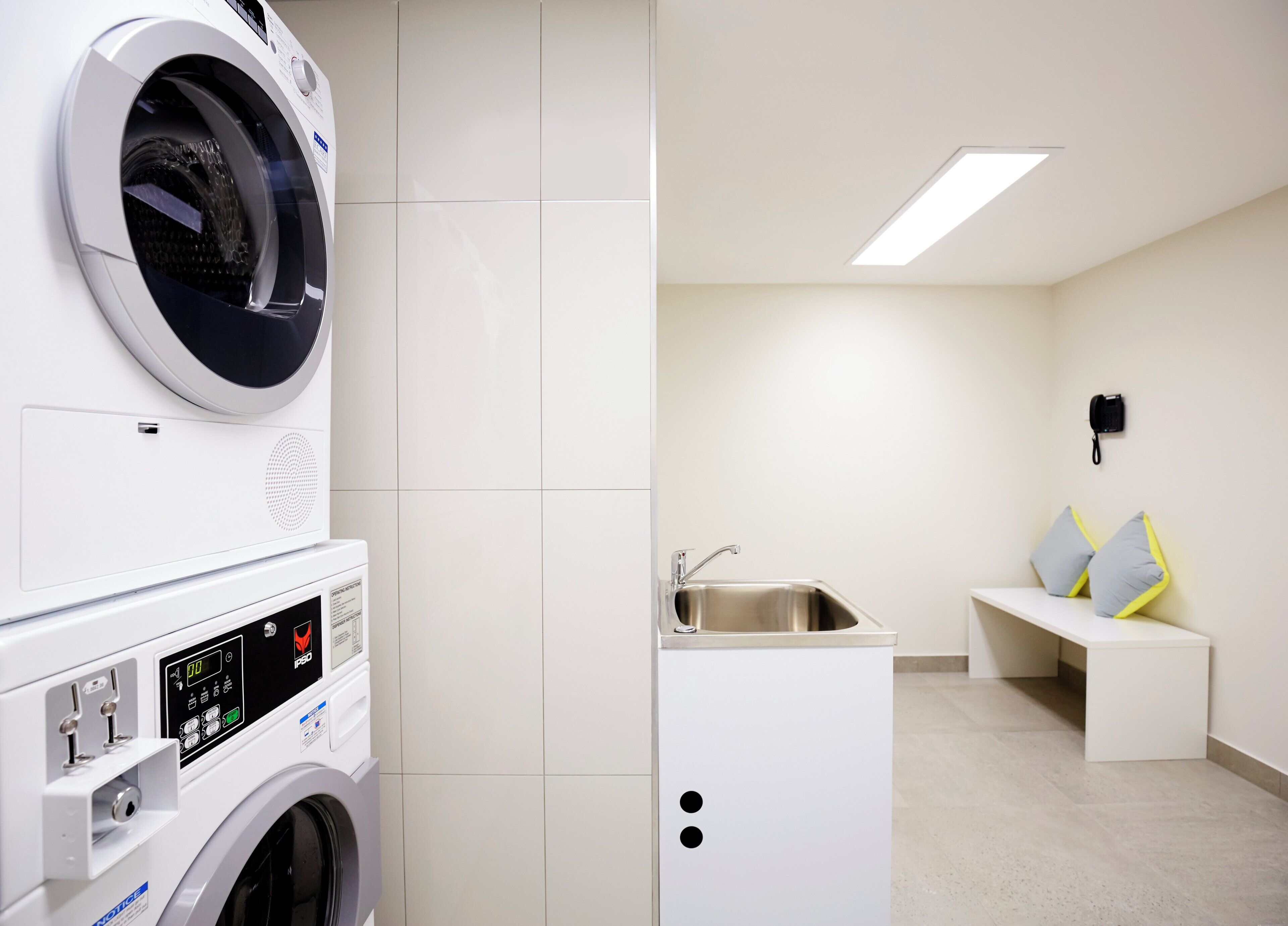 Photo - Holiday Inn Express Sydney Macquarie Park by IHG