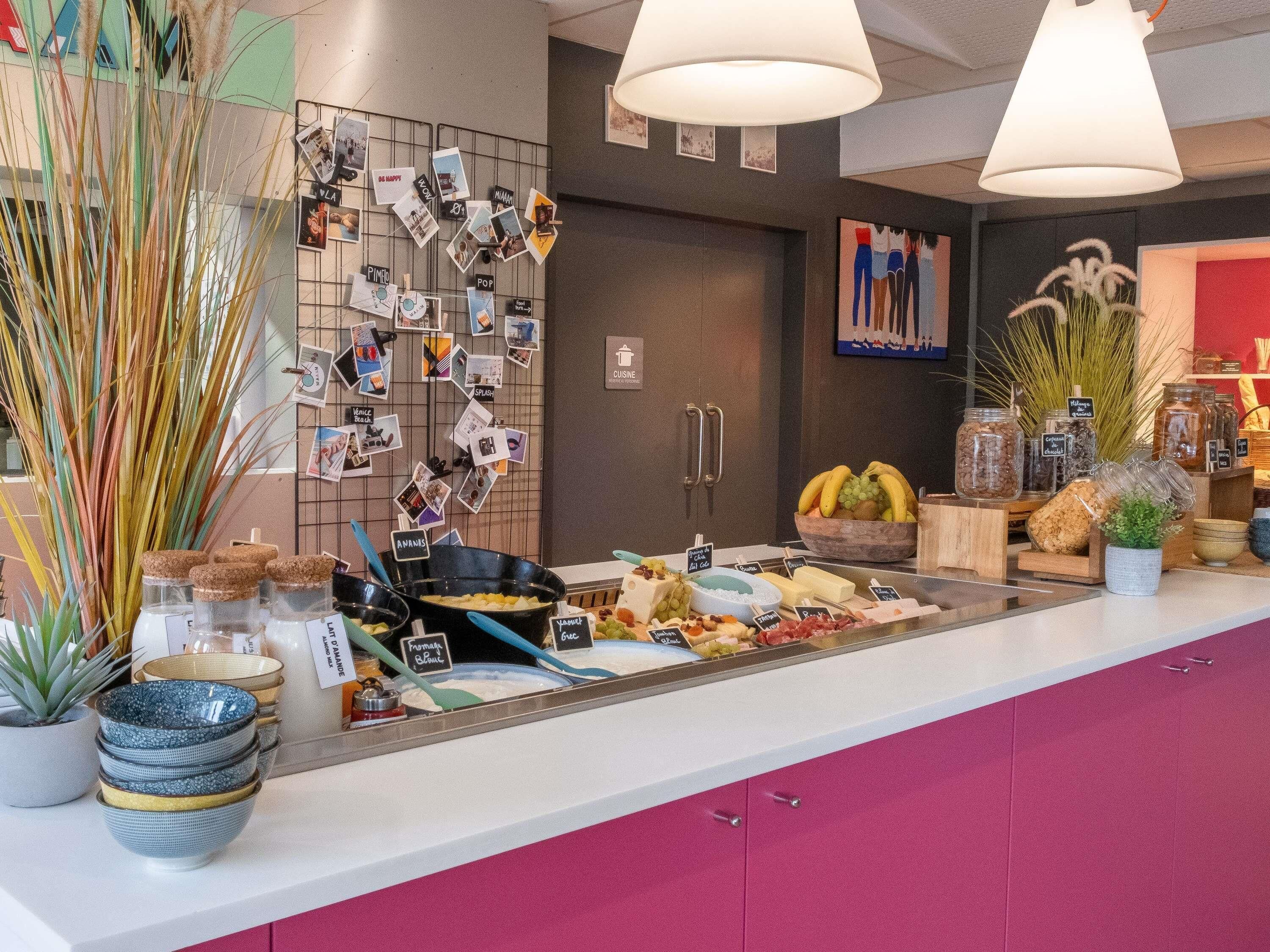 Daily buffet breakfast (EUR 12 per person)