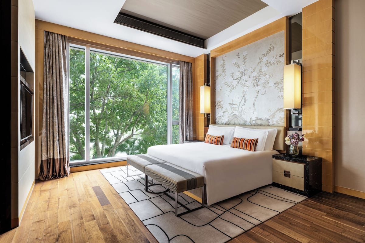 Lakens van Egyptisch katoen, luxe beddengoed, een minibar