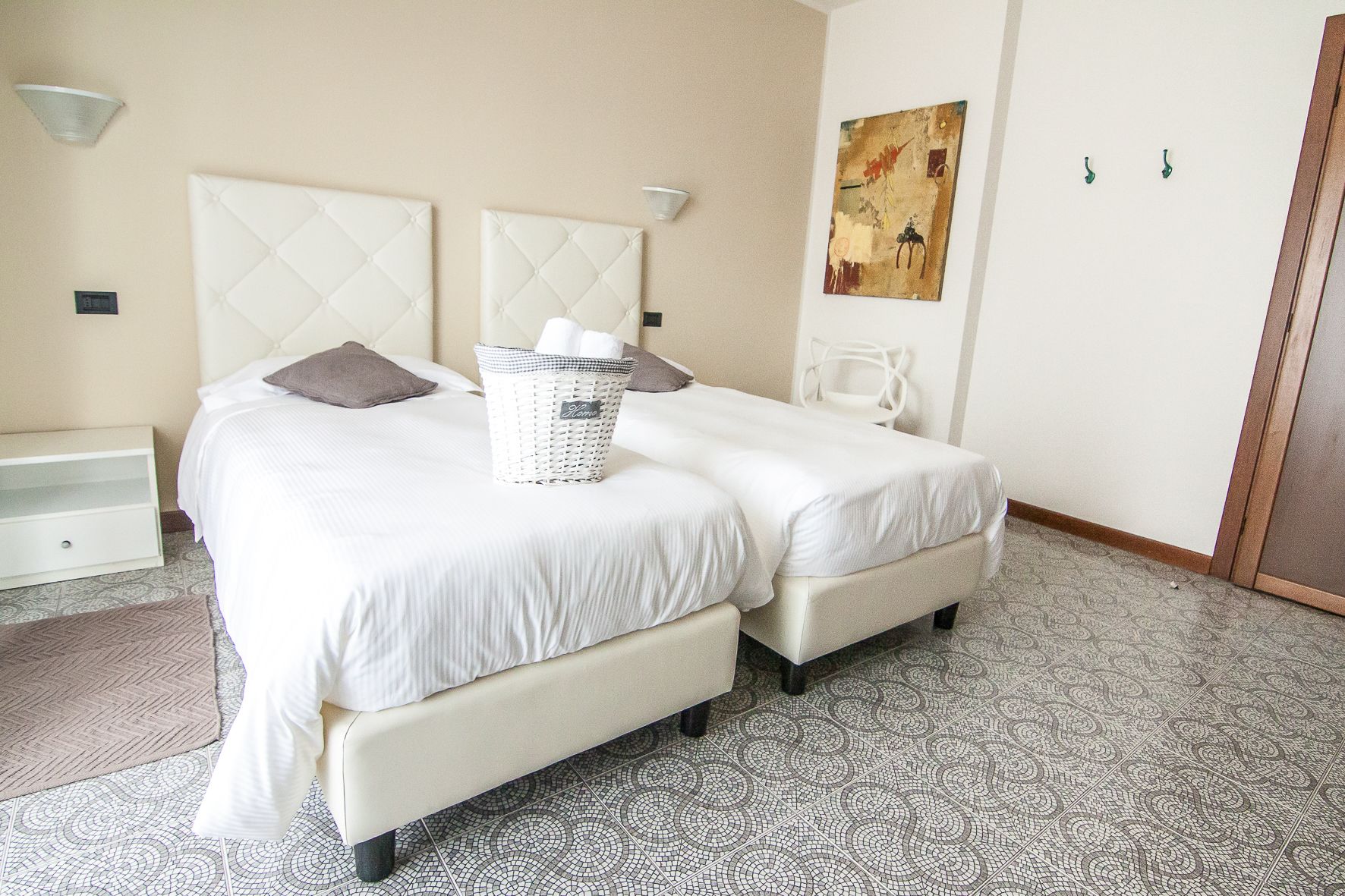 in-room safe, desk, soundproofing, free cots/infant beds