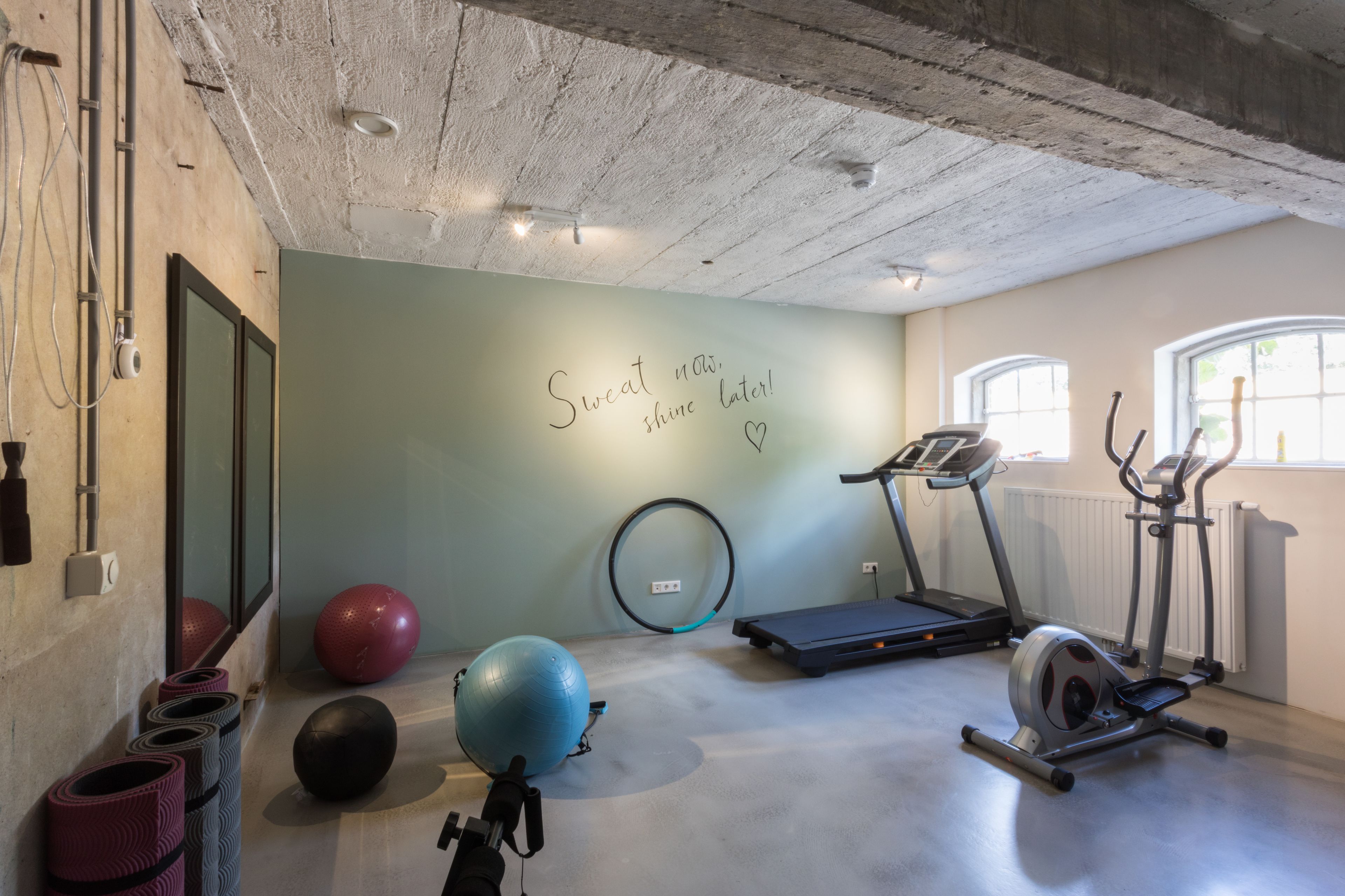 fitness studio