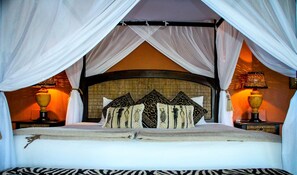 Honeymoon Suite | 1 phòng ngủ, bàn, truy cập Internet không dây (phụ phí) 