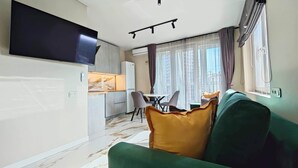 Basic Apartment, 1 Queen Bed, Kitchen (Nezavisimosti prosp., 88-432) - Apart Prestige (Minsk)