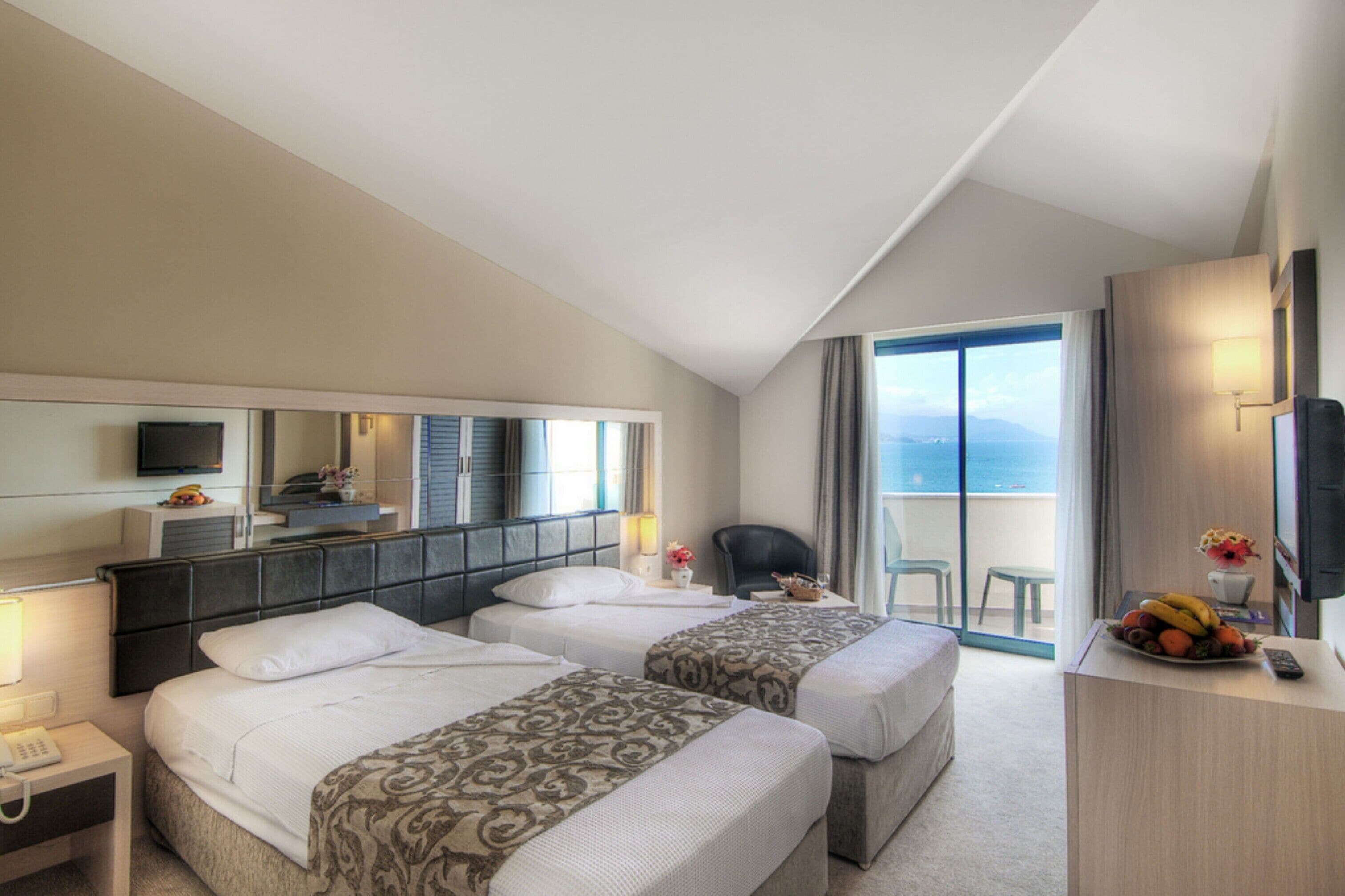 Articles gratuits dans le mini-bar, coffres-forts dans les chambres