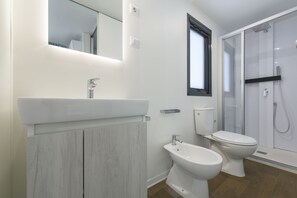 Villa Platinum | Bathroom | Shower