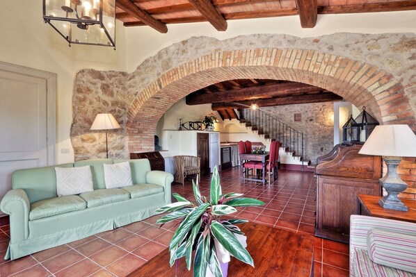 Grand Duplex, 1 Bedroom | Lobby