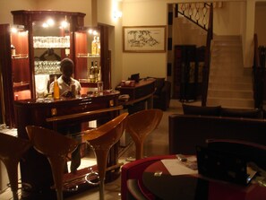 Bar lounge