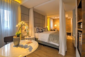 クラシック スタジオスイート | 高級寝具�、ミニバー、セーフティボックス (室内)、客室ごとに異なる装飾