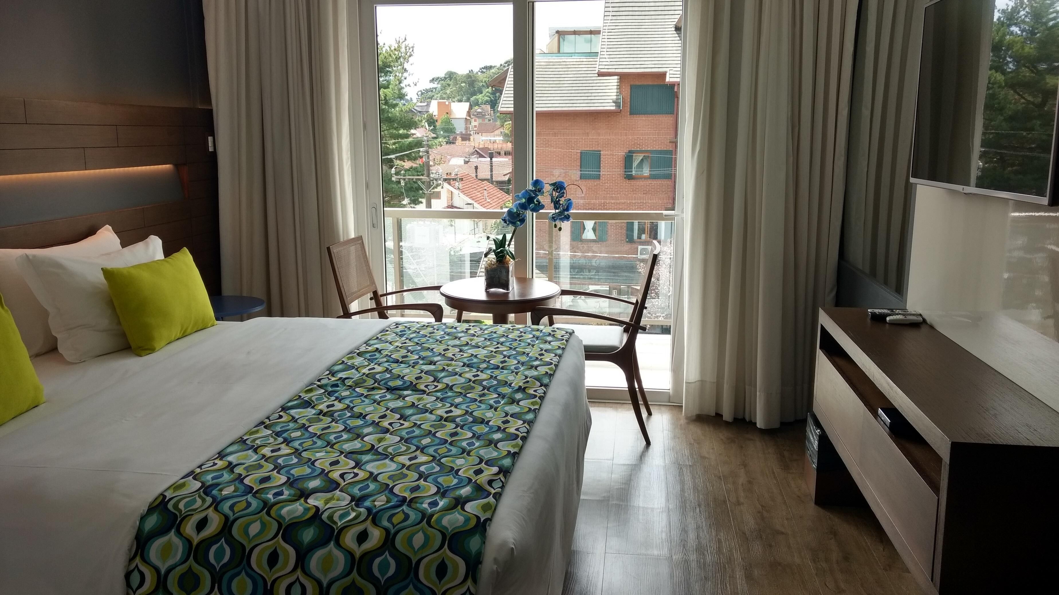Premium bedding, minibar, in-room safe, individually decorated