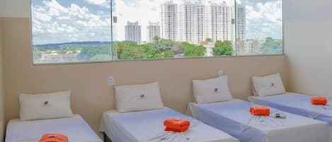 Free WiFi, bed sheets