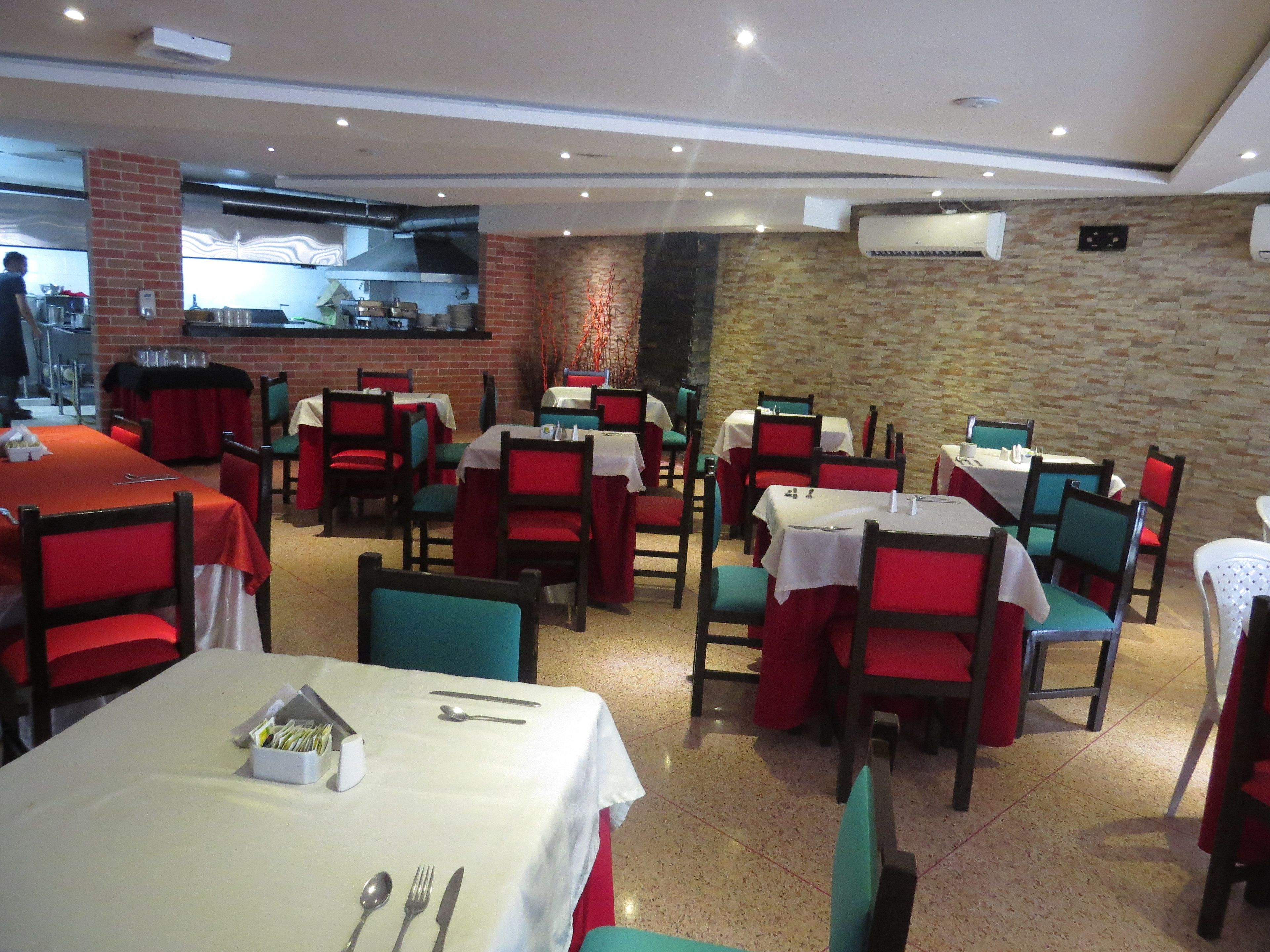 free daily cooked-to-order breakfast