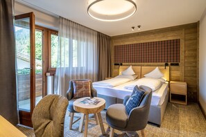 Literie hypoallergénique, minibar, coffres-forts dans les chambres