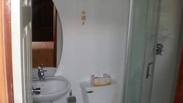 Douche, serviettes fournies