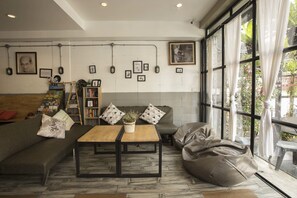 บริเวณนั่งเล่น