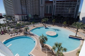 5 outdoor pools