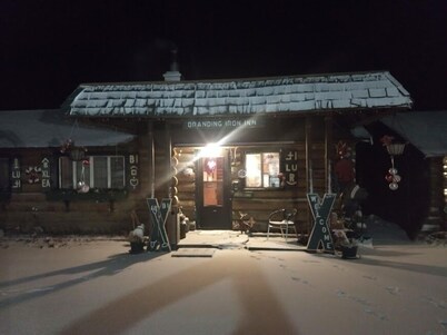 Branding Iron Inn
