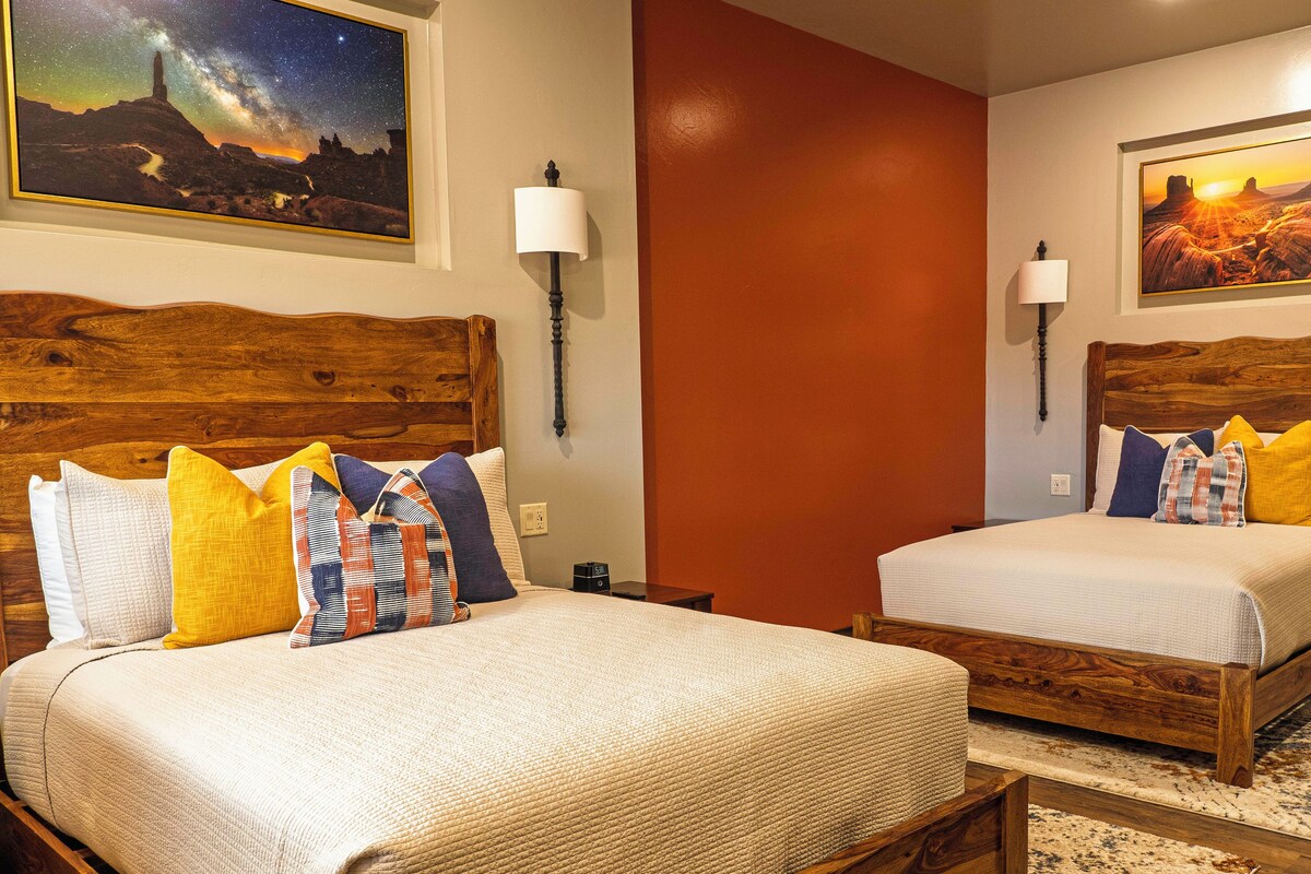 Ropa de cama hipoalergénica, colchones con pillow-top y escritorio 