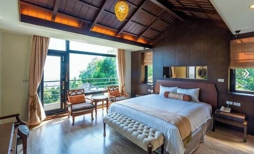 Azure Villa