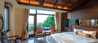 Azure Villa