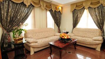 In-room safe, desk, blackout curtains, soundproofing