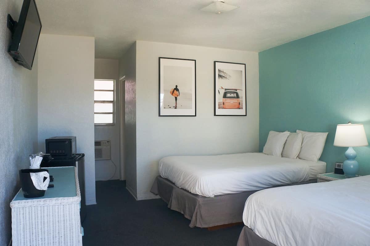 Elite Studio Suite, 2 Queen Beds | Premium bedding, free WiFi, bed sheets