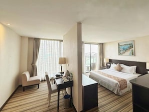 1 bedroom, minibar, in-room safe, desk