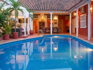 Outdoor pool - Hotel Casa Relax (Cartagena)