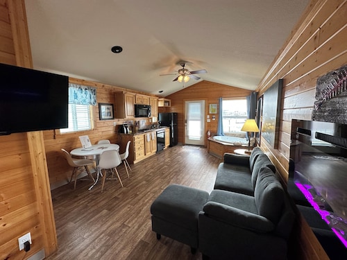 Westport Marina Cottages