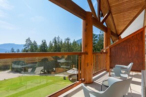 Standard Room, 1 King Bed, Balcony, Lake View | View from room