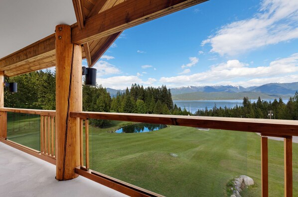 View from room - Kootenay Lakeview Resort, BW Signature Collection (Balfour)