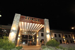 The exterior of a hotel with a prominent sign reading "Linca Hotels".